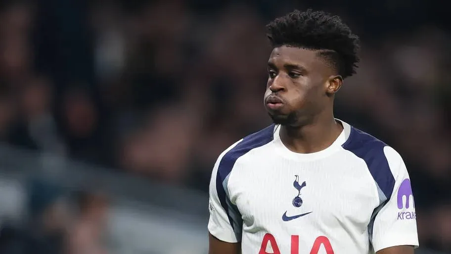 Tottenham Hotspur players during the defeat at Brentford